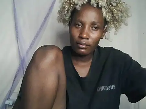 juiccypussy online show from 05-27-26, 03:41