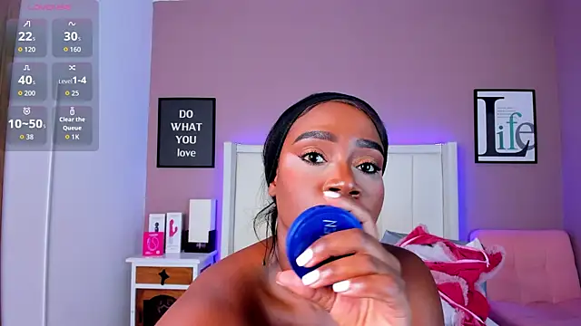 Britanymooree online show from 10-01-25, 09:29