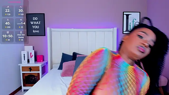 Britanymooree online show from 12-03-25, 07:57