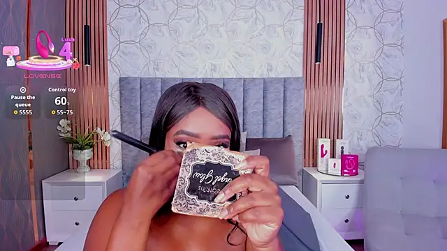 Britanymooree online show from 02-14-26, 07:14