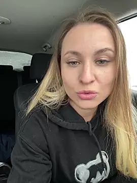 OlgaBuzzz online show from 12-22-25, 06:24