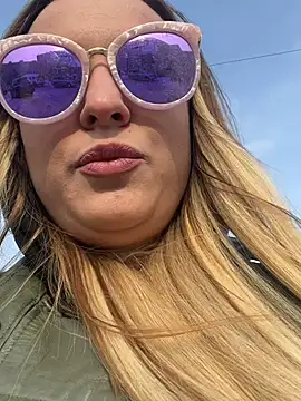 OlgaBuzzz online show from 03-05-25, 08:54