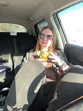 OlgaBuzzz online show from 02-20-26, 06:10