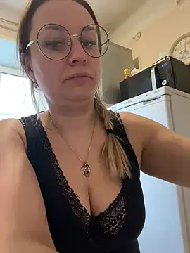 OlgaBuzzz online show from 03-20-25, 12:00