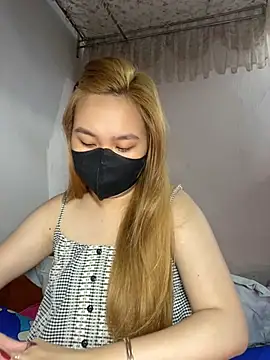 Odette68 online show from 04-19-26, 01:17