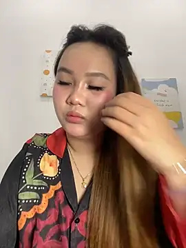 Odette68 online show from 10-31-25, 08:33