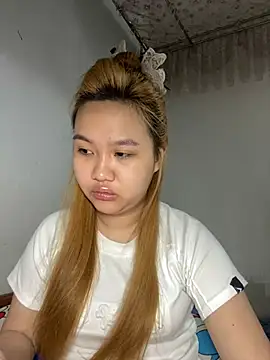 Odette68 online show from 05-18-26, 11:31