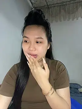 Snapshot of Odette68 chatting on 07-11-26, 01:17 Odette68 online show from 07-11-26, 01:17