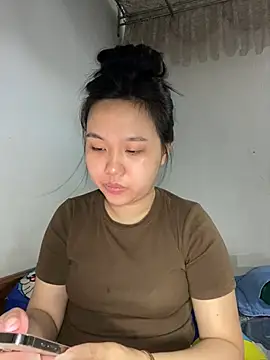 Snapshot of Odette68 chatting on 07-18-26, 01:25 Odette68 online show from 07-18-26, 01:25