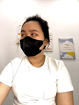 Odette68 online show from 10-19-25, 12:57