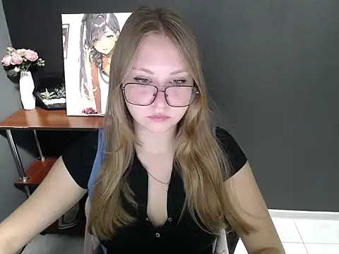 Snapshot of lady_minx chatting on 09-17-25, 06:37 lady minx online show from 09-17-25, 06:37