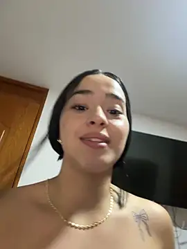 Veronica isaza   online show from 10-17-25, 12:47