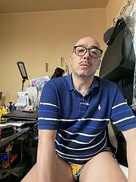 tsugu1105 online show from 06-10-26, 12:01