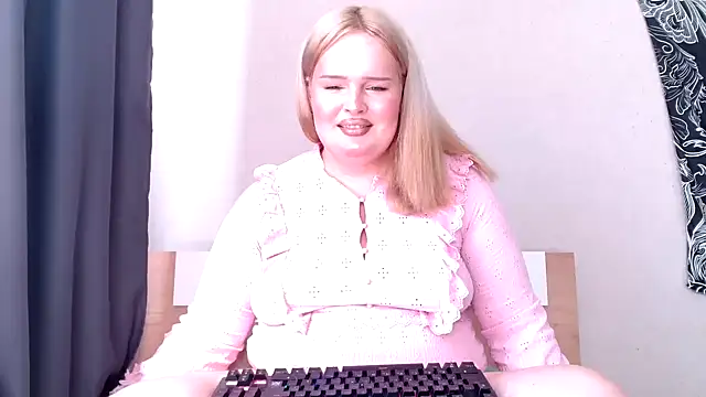 rozzhaos8 online show from 06-14-26, 05:41