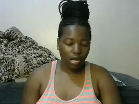 Snapshot of sweet_gal01 chatting on 02-21-25, 01:33 sweet gal01 online show from 02-21-25, 01:33