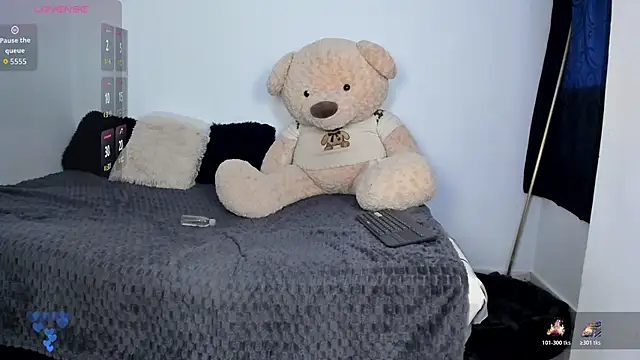 LittleParker online show from 05-12-26, 01:39