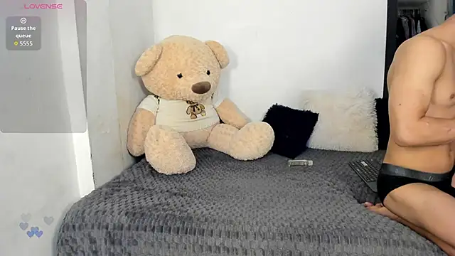 LittleParker online show from 10-27-25, 12:39