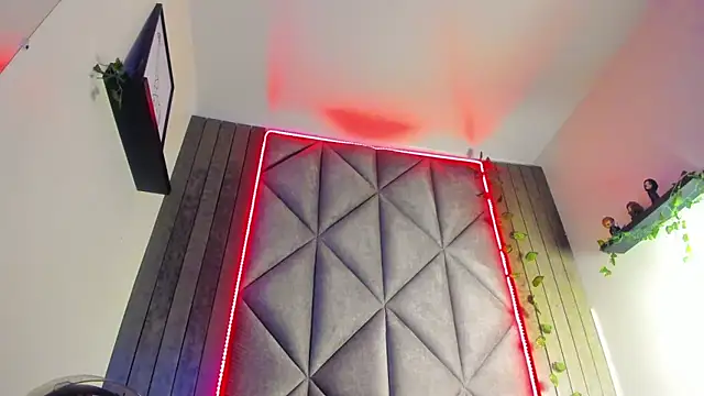 AbbyWathson online show from 02-25-26, 11:54