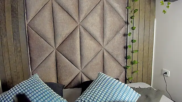 AbbyWathson online show from 03-31-26, 11:56