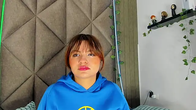 AbbyWathson online show from 12-18-25, 11:36