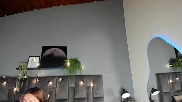 AbbyWathson online show from 05-19-26, 11:50