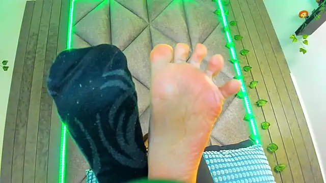 AbbyWathson online show from 03-25-26, 04:06