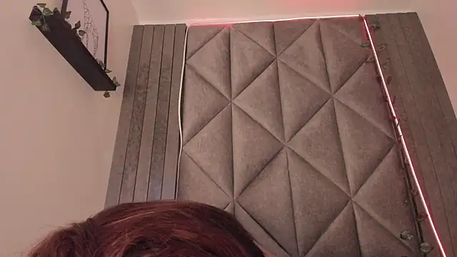 AbbyWathson online show from 11-12-25, 07:51