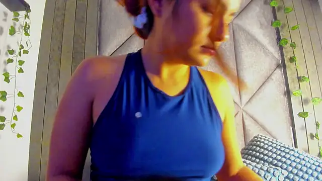 Snapshot of AbbyWathson chatting on 07-15-26, 12:01 AbbyWathson online show from 07-15-26, 12:01