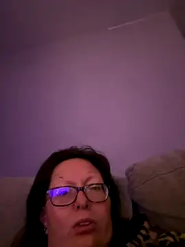 Ailsa Bliss online show from 10-15-25, 01:15