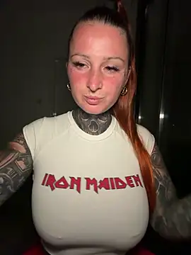 Snapshot of Inked_lorena chatting on 02-15-26, 10:09 Inked lorena online show from 02-15-26, 10:09