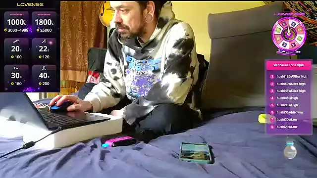 Spacecase2021 online show from 02-24-26, 03:18