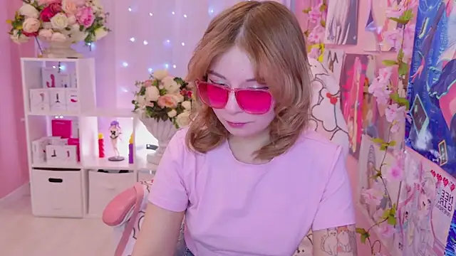 Coconut Mia online show from 02-27-26, 09:03