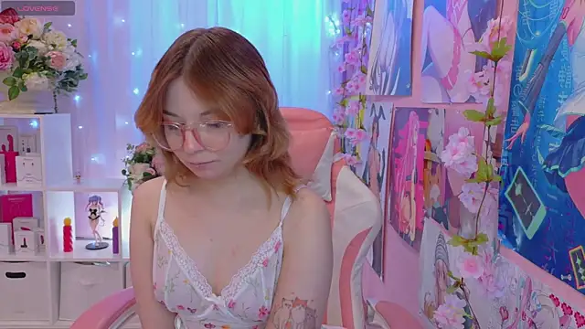 Coconut Mia online show from 05-20-26, 03:09