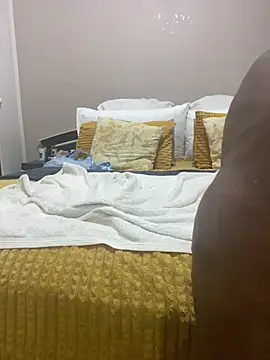 Nomthie online show from 03-27-26, 06:53