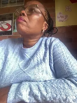 Nomthie online show from 03-21-26, 06:47