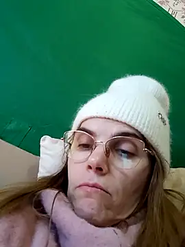 Musical  fantasy online show from 04-18-26, 03:25