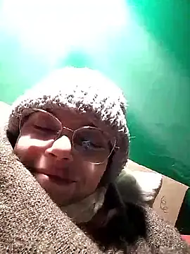 Musical  fantasy online show from 02-05-26, 12:39