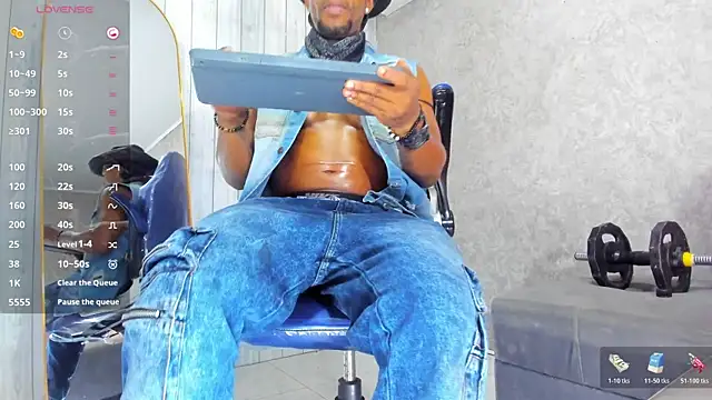 Snapshot of RicoBrown777_ chatting on 07-18-26, 12:25 RicoBrown777 online show from 07-18-26, 12:25