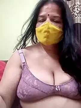 Snapshot of IndianAngle chatting on 06-24-26, 07:55 IndianAngle online show from 06-24-26, 07:55