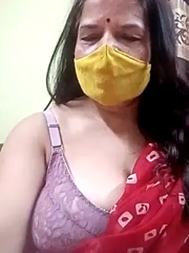 Snapshot of IndianAngle chatting on 07-17-26, 02:53 IndianAngle online show from 07-17-26, 02:53