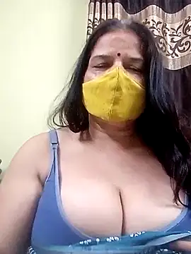 Snapshot of IndianAngle chatting on 07-10-26, 08:09 IndianAngle online show from 07-10-26, 08:09