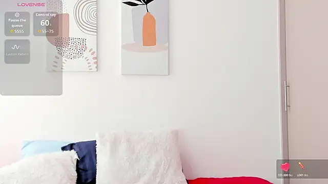 Evawalker  online show from 11-26-25, 04:29