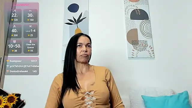 Snapshot of Evawalker_ chatting on 02-19-25, 01:51 Evawalker online show from 02-19-25, 01:51