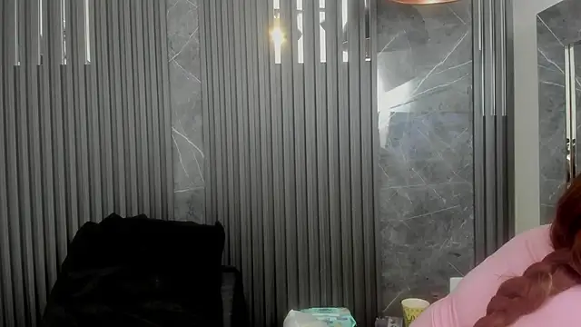 Snapshot of SaraiEvans chatting on 02-26-25, 03:14 SaraiEvans online show from 02-26-25, 03:14