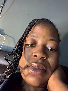 amarrabrown2024 online show from 05-18-26, 11:31