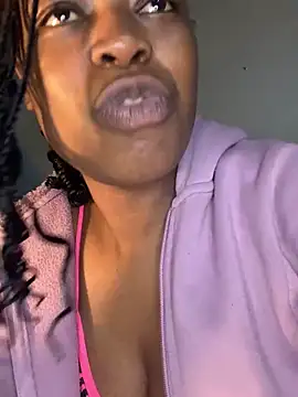 amarrabrown2024 online show from 05-25-26, 10:03