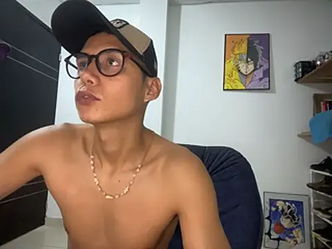 Abercend online show from 10-25-25, 04:55