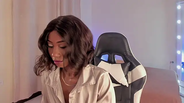 Snapshot of SavannahWildee chatting on 02-24-25, 07:19 SavannahWildee online show from 02-24-25, 07:19