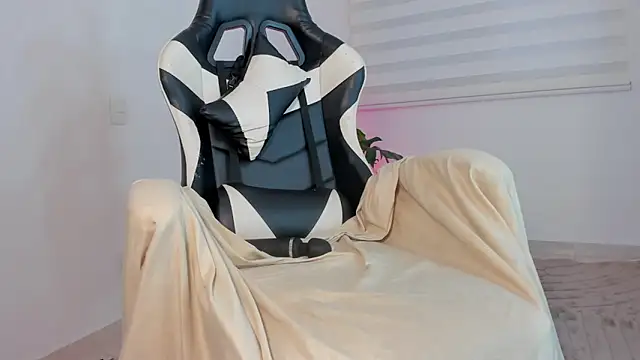 SavannahWildee online show from 07-01-26, 11:10
