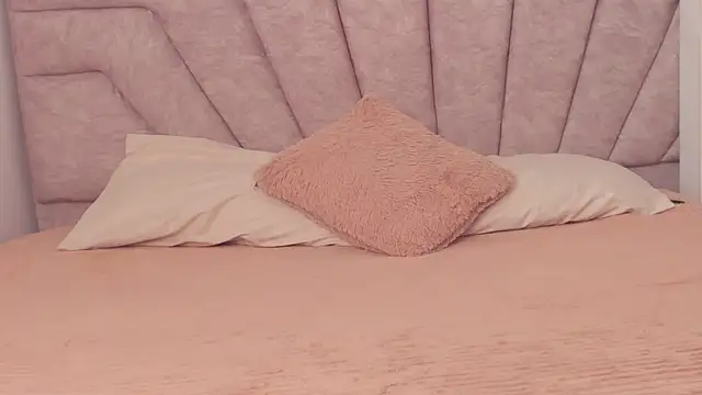 SavannahWildee online show from 02-23-26, 01:12